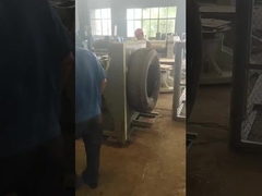 Gummipulverlinie, überschüssiger Reifen, der Linie aufbereitet